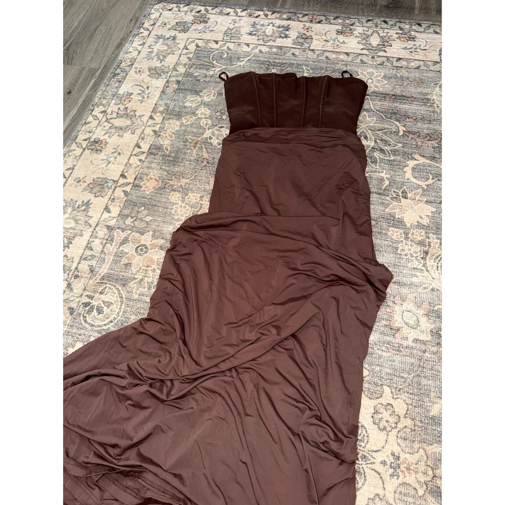 Runaway The Label Taleah Strapless Corset Maxi Dress Espresso Brown - Picture 3 of 5